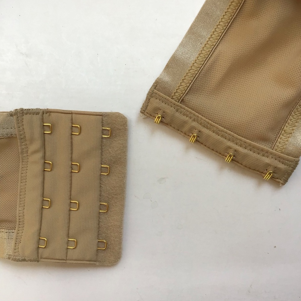 Cacique Tan Metallic Gold Lace Bra with Underwire and Adjustable Straps NWOT - Picture 7 of 10
